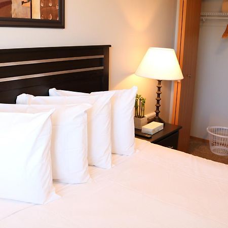 Autumn Leaf Suites Airway Heights Bagian luar foto